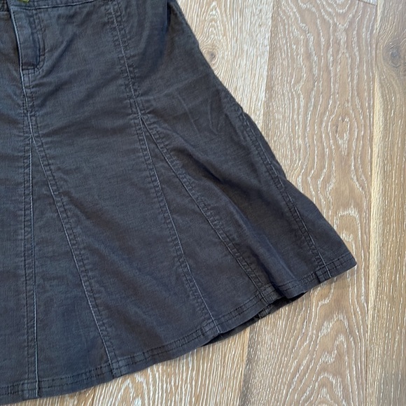 Athleta Skirt - Picture 3 of 9